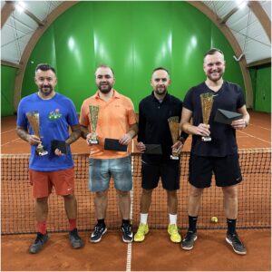 Finaliści kat. Debel Mężczyzn: (od lewej) Michał Przysiężny, Marcin Skowroński, Tomasz Moczek, Igor Grzyb 